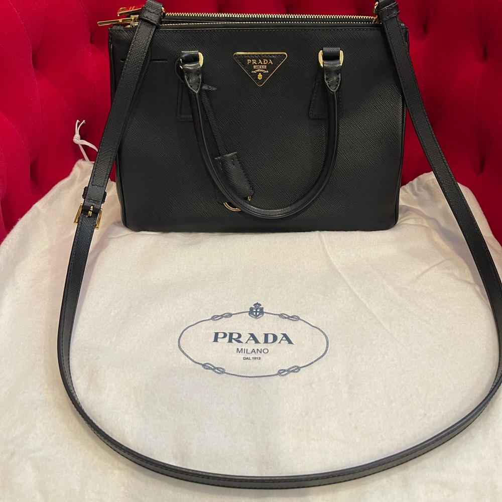 prada galleria saffiano leather bag